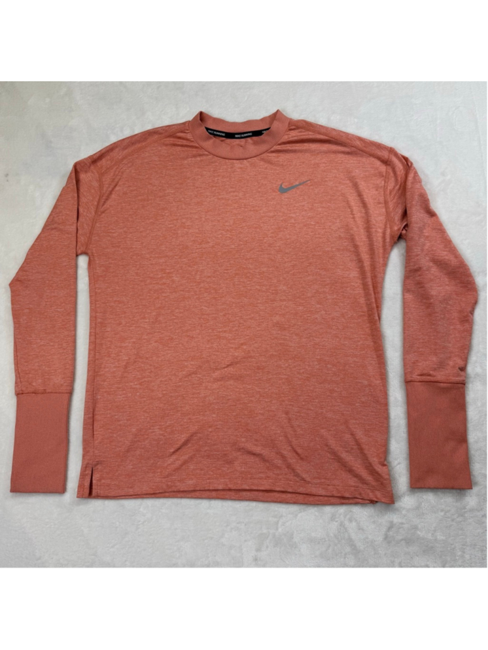 Women's Nike Coral Dri-Fit Long Sleeve Running Tee Activewear Small Thumb Holes - Picture 2 of 14
